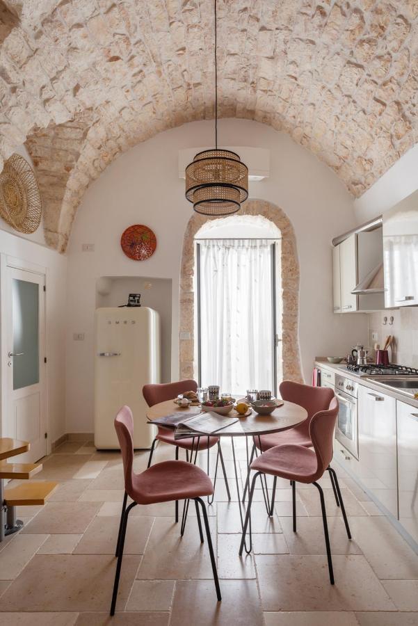 Вилла Casa Antica Pietra Остуни Экстерьер фото