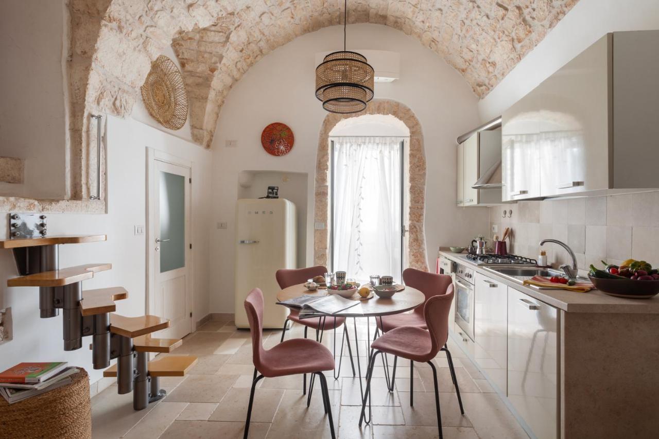 Вилла Casa Antica Pietra Остуни Экстерьер фото