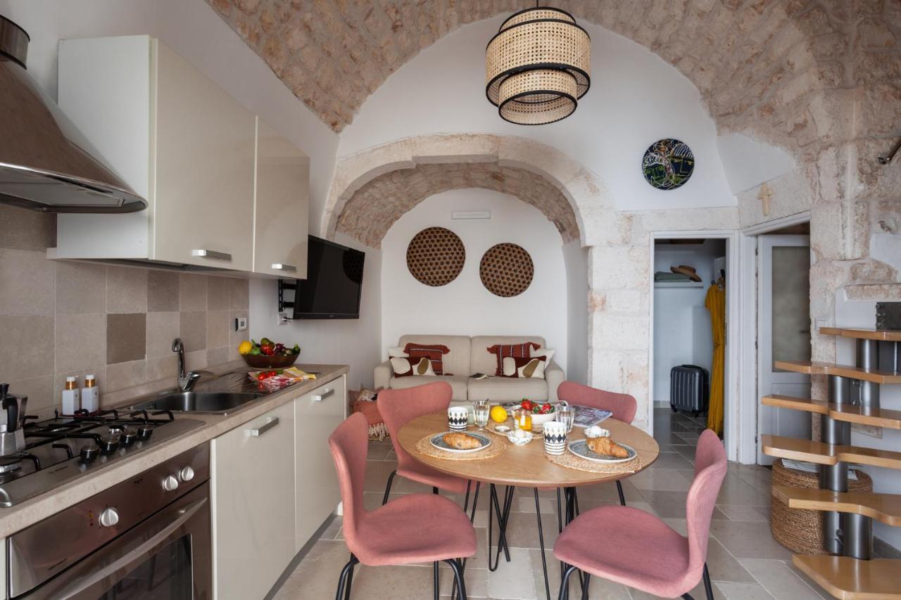 Вилла Casa Antica Pietra Остуни Экстерьер фото