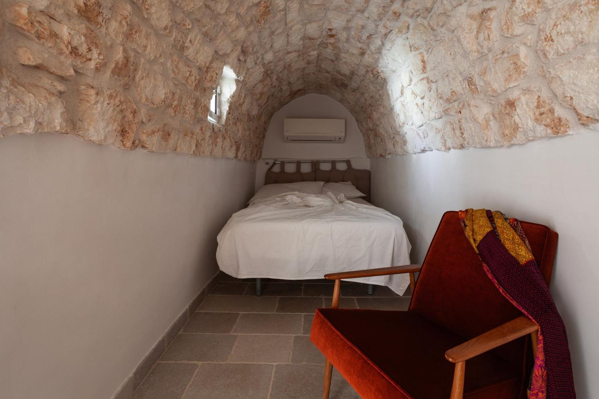 Вилла Casa Antica Pietra Остуни Экстерьер фото